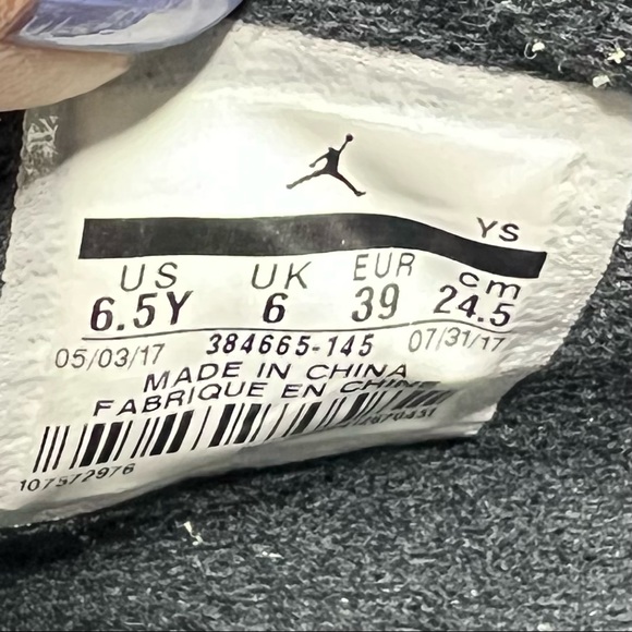 Nike Jordan 6 Retro GS Gatorade Like Mike Sneakers in Summit White Team Orange - Picture 10 of 10